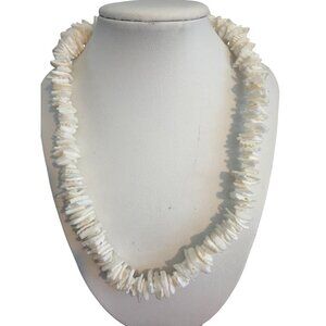 Vintage White Puca Shell Beaded Necklace Screw Barrel Clasp Surfer Beach Estate